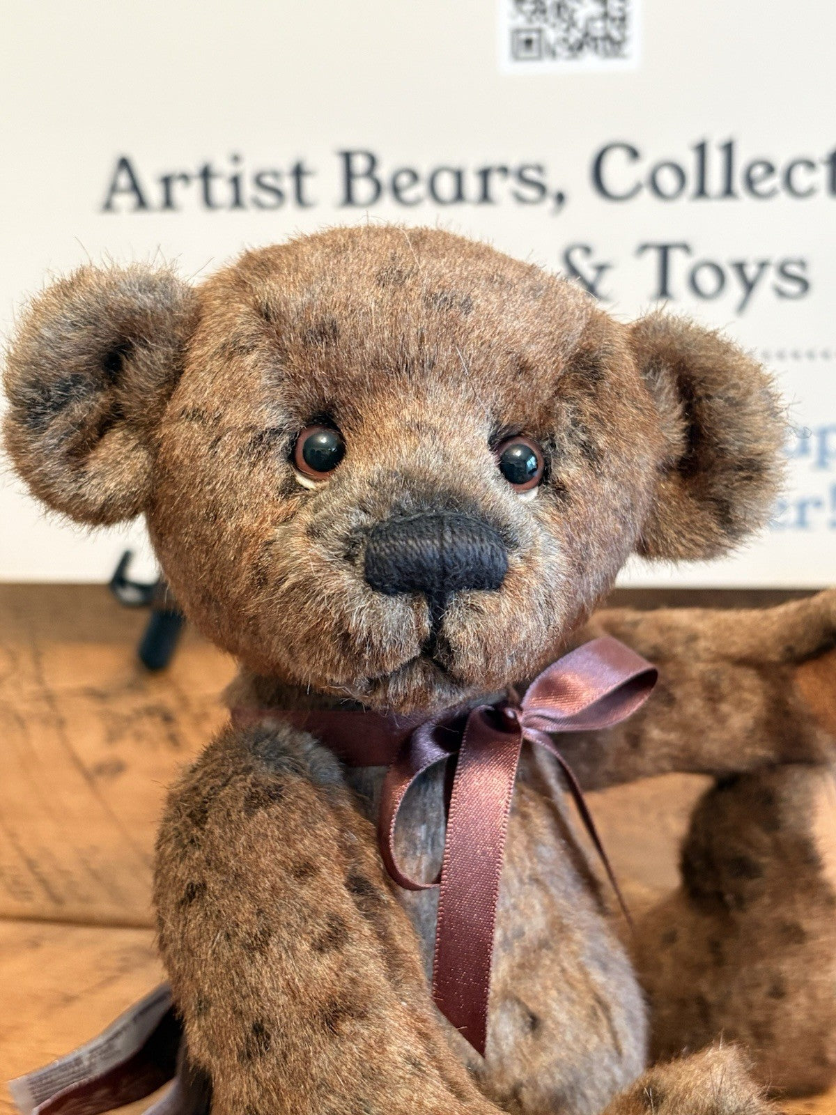 Charlie Bears Wilson Very Cute Bear New with Tags From Hugolicious